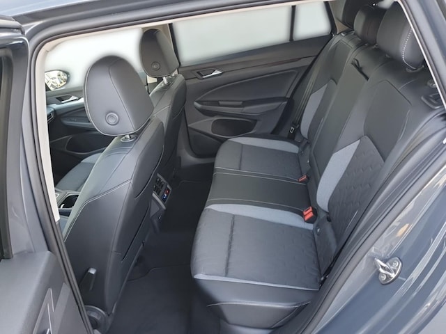 Volkswagen Golf DSG Variant