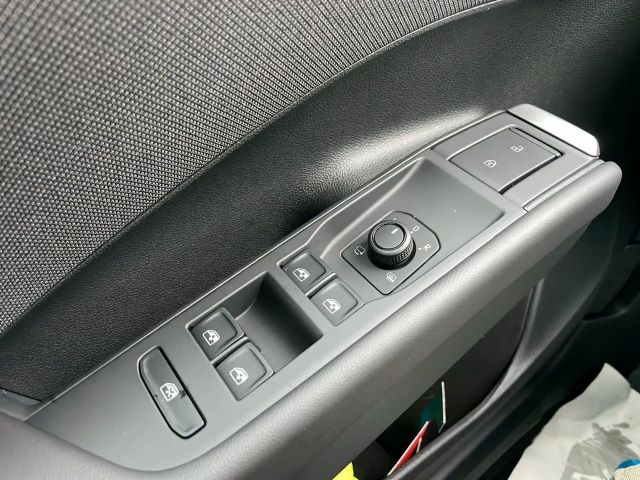 Volkswagen T-Roc 1.5 eTSI DSG Life