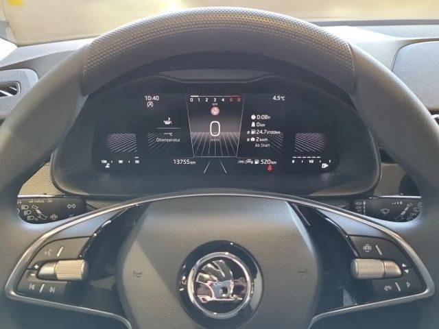 Skoda Scala Essence TSI