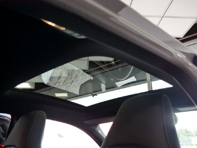 Mercedes-Benz A 250 4MATIC