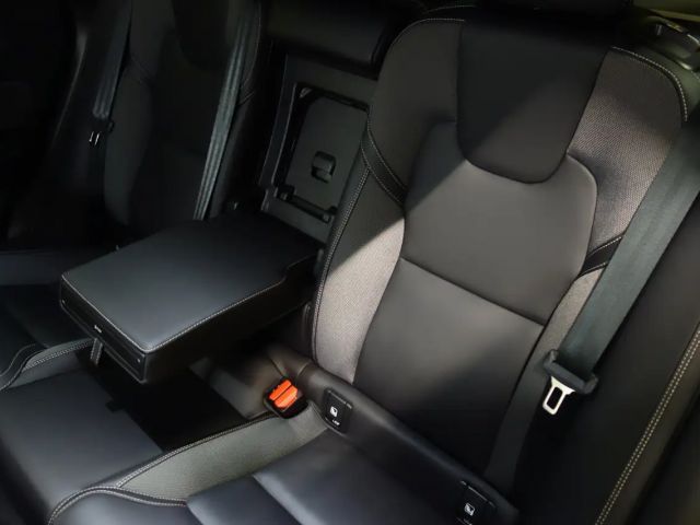 Volvo XC60 AWD Dark Geartronic Plus