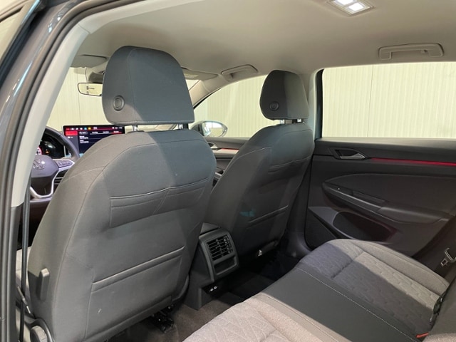 Volkswagen Golf 1.5 eTSI DSG Golf VIII Variant