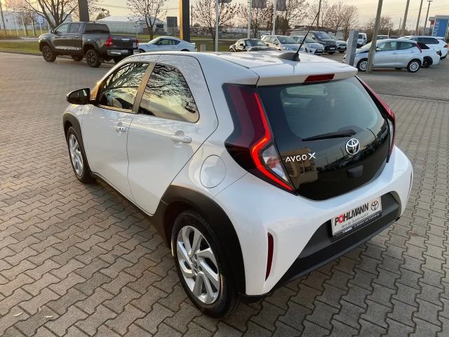 Toyota Aygo X Hatchback Play X-play