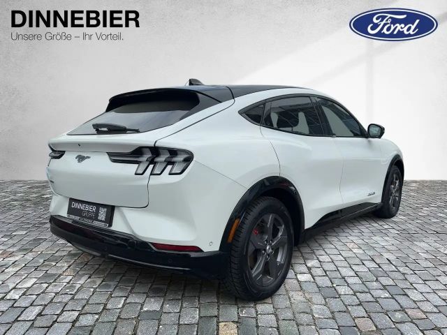 Ford Mustang Mach-E AWD