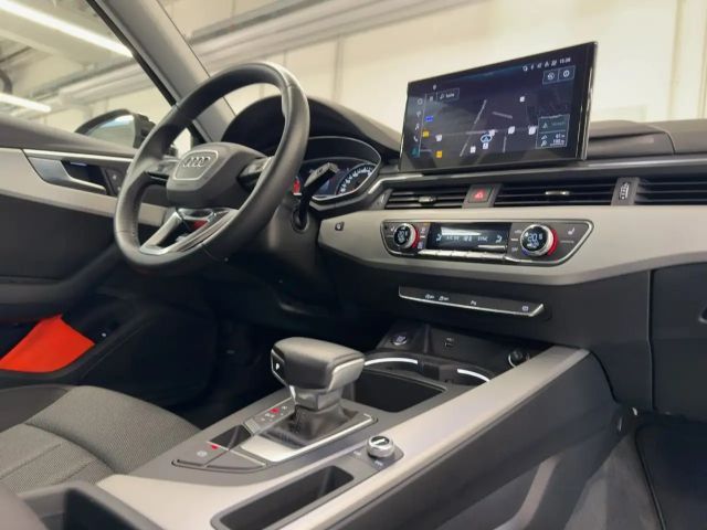 Audi A4 35 TDI S-Line