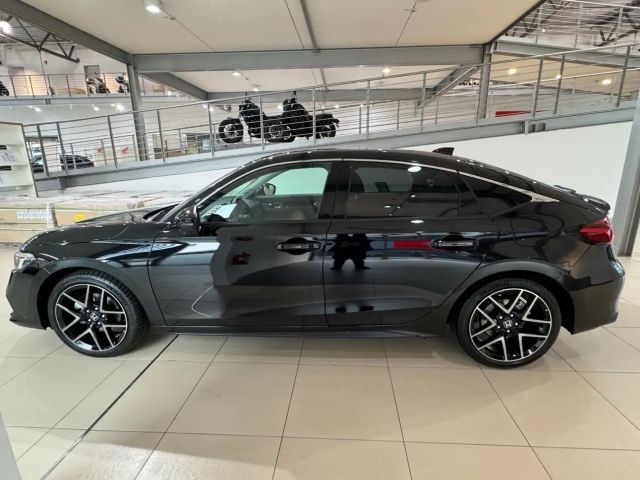 Honda Civic Advance Hybrid e:HEV