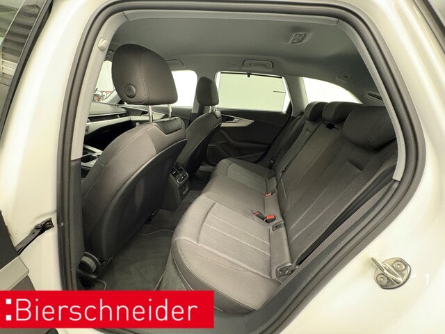 Audi A4 35 TFSI Avant S-Tronic