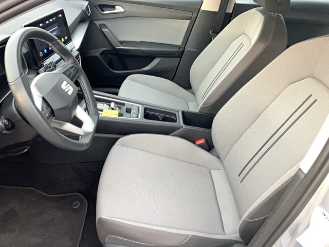 Seat Leon 2.0 TDI DSG Sportstourer Style