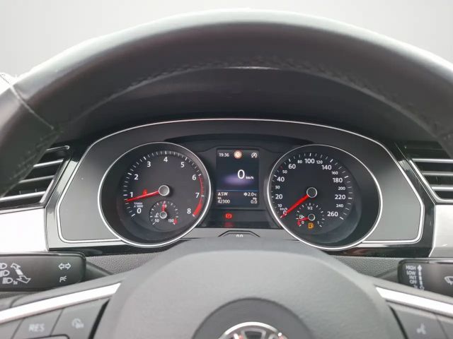 Volkswagen Passat 1.5 TSI Business