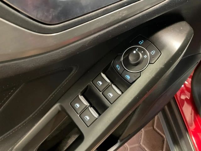 Ford Focus Titanium Wagon