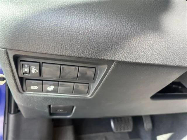 Mazda 2 Exclusive-line