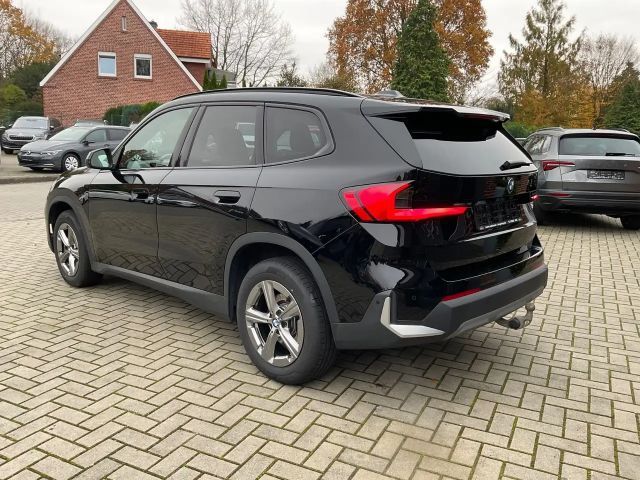 BMW X1 xDrive23d Auto,Kamera,AHK,LED,KeylessGo