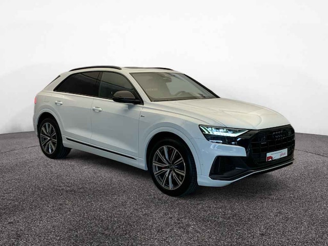 Audi Q8 55 TFSI Hybride Quattro