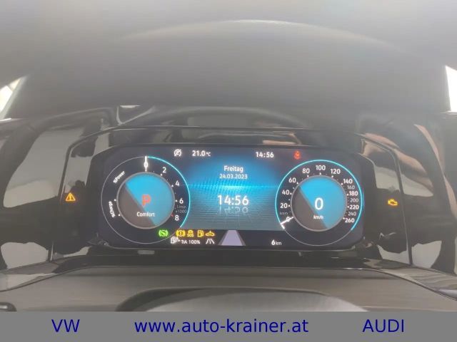 Volkswagen Golf Style eHybrid