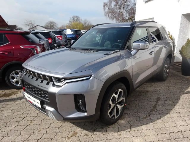 SsangYong Torres 2WD Quartz