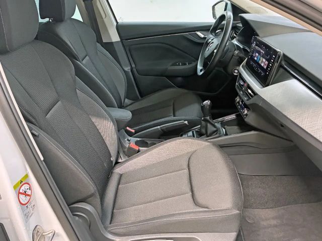 Skoda Scala 1.0 TSI Tour