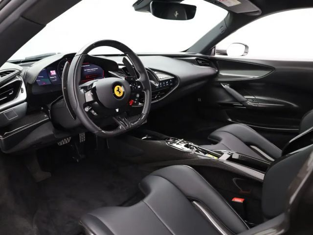 Ferrari SF90 Stradale