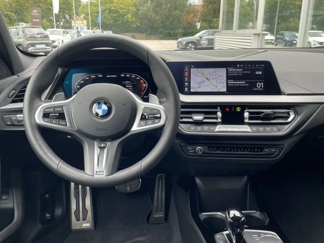 BMW 135 Sedan xDrive