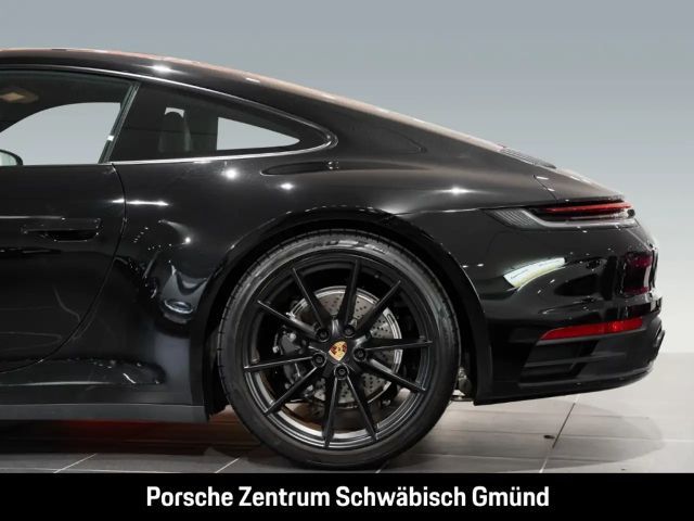 Porsche 911 992 Carrera Coupé