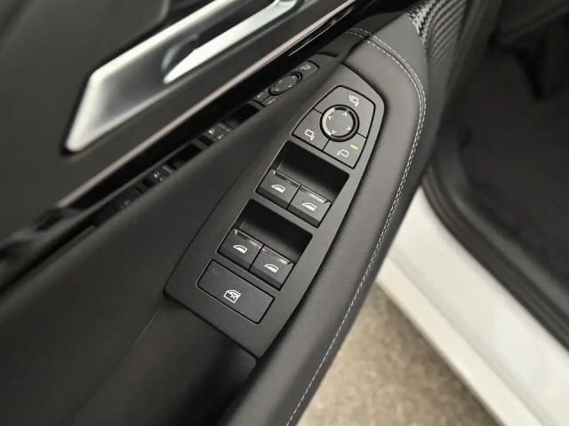 BMW 218 218d Active Tourer Sedan