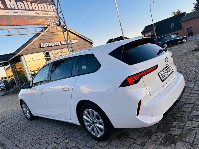 Opel Astra Elegance Sports Tourer