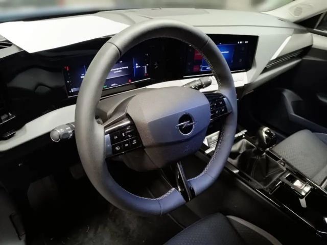 Opel Astra Sports Tourer