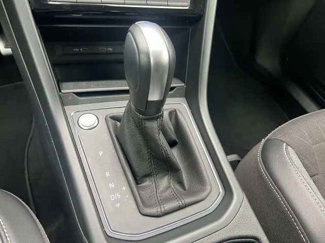 Volkswagen Touran DSG