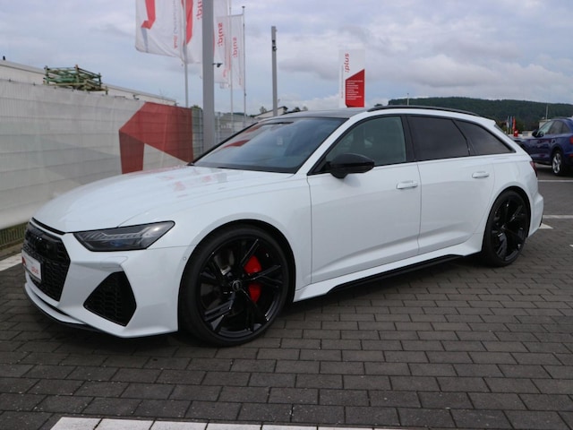 Audi RS6 Avant Quattro