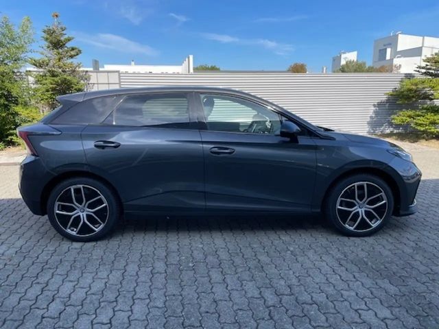 MG MG4 64 kWh Luxury