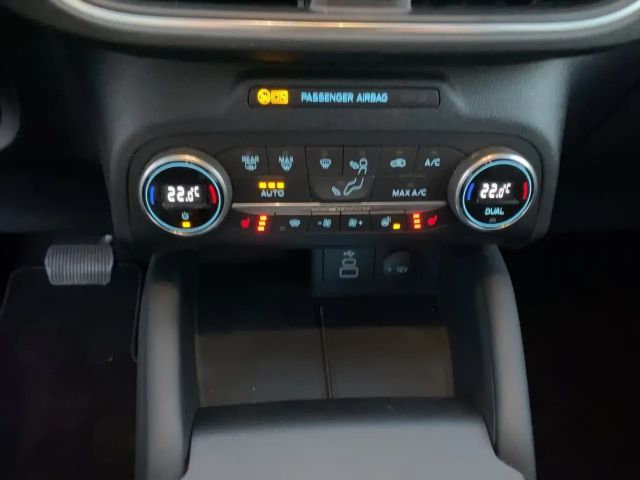 Ford Kuga Plug in Hybrid Titanium