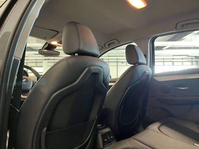 BMW 218 218d Active Tourer xDrive