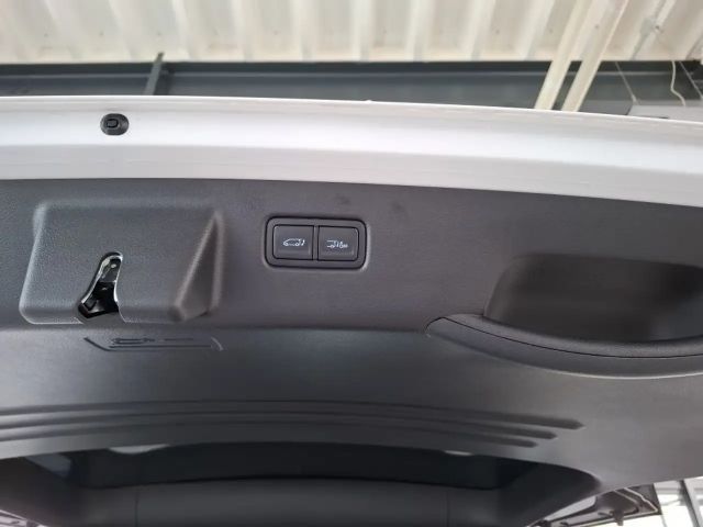 Hyundai Staria Trend