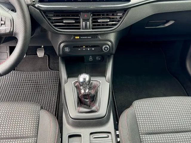 Ford Focus EcoBoost ST Line