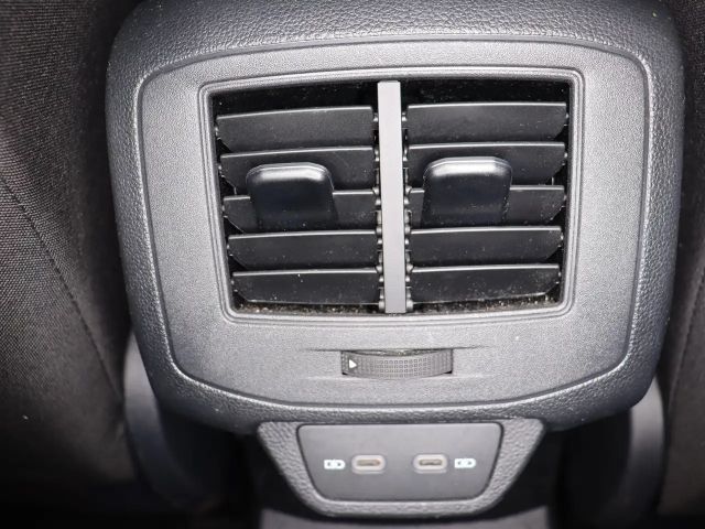 Volkswagen T-Roc DSG Life