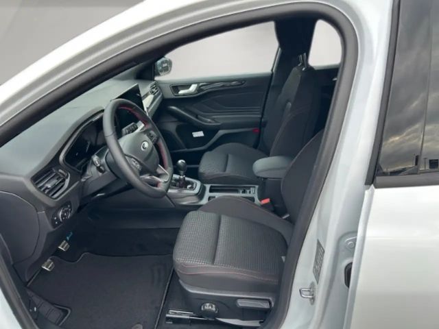 Ford Focus ST Line Wagon