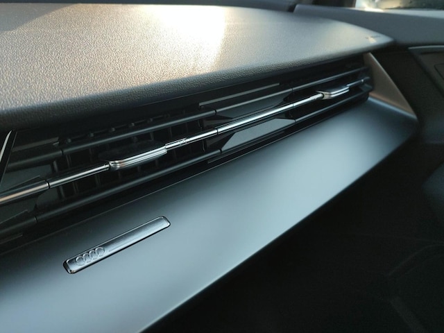 Audi A3 30 TDI S-Tronic Sedan