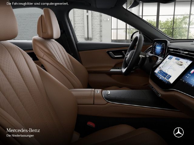 Mercedes-Benz E 200 AMG Line Sedan