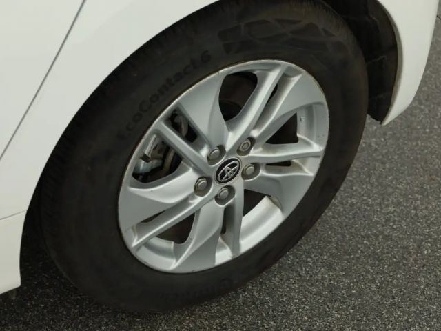 Toyota Yaris Hatchback Team D