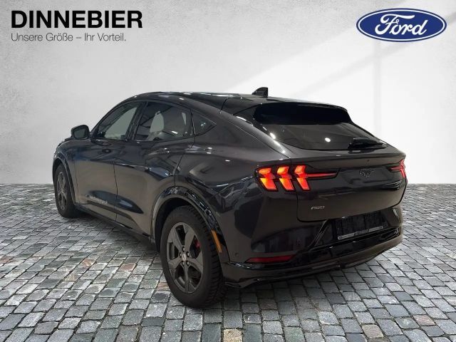 Ford Mustang Mach-E AWD
