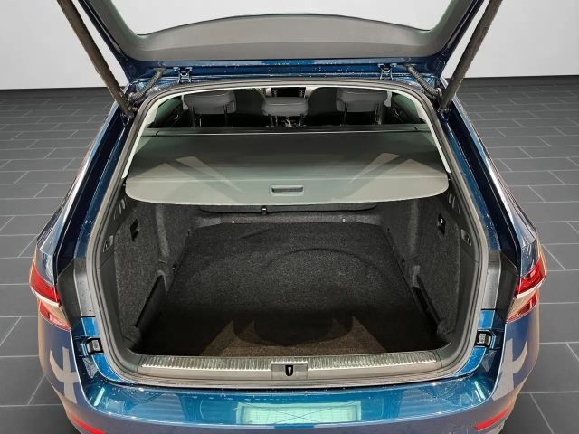 Skoda Superb 2.0 TDI Combi Style Style