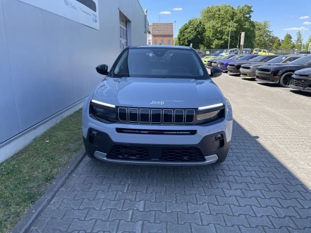 Jeep Avenger Full-Electric Summit