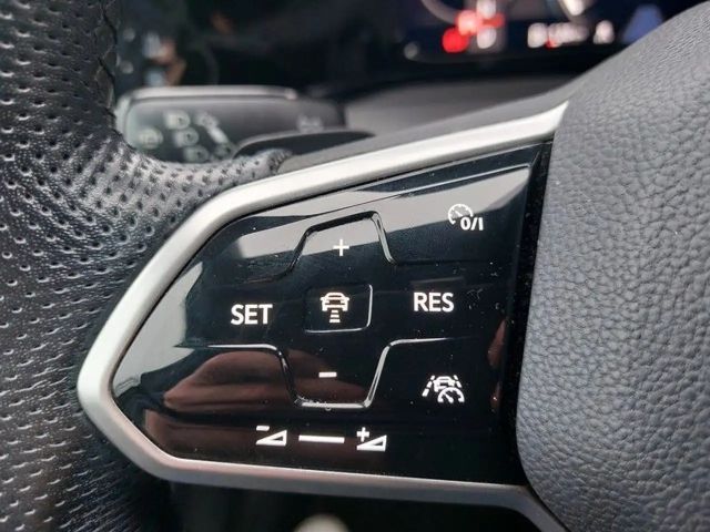 Volkswagen Golf GTI Golf VIII IQ.Drive