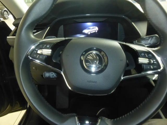 Skoda Octavia 2.0 TDI Combi Style Style