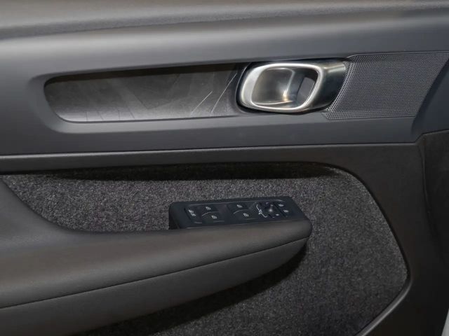 Volvo EX40 Plus