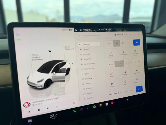 Tesla Model Y Performance