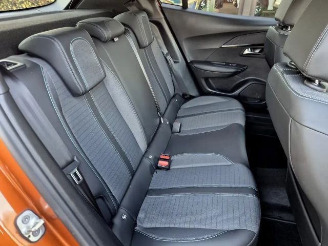 Peugeot 2008 Allure Pack PureTech