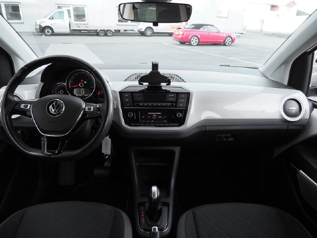Volkswagen e-up! Plus Style