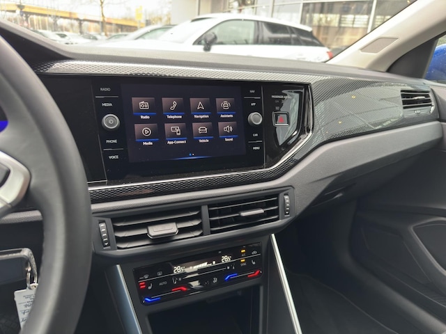 Volkswagen Polo 1,0 l,Navi,Climatronic,SH,GRA,LED,Telefonschnittst.,