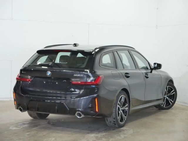 BMW 330 330i M-Sport Touring xDrive