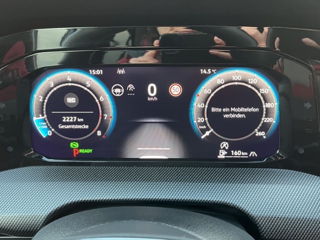 Volkswagen Golf 1.5 eTSI DSG Golf VIII R-Line